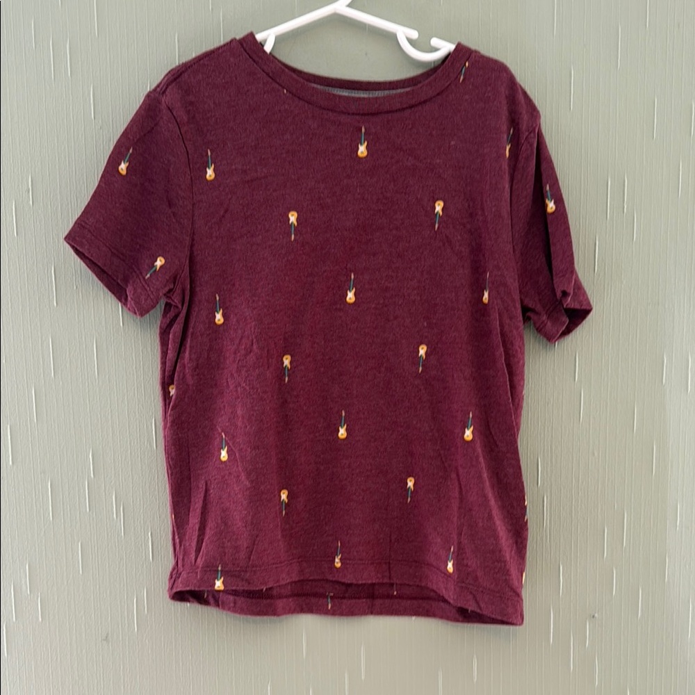 Old Navy Burgundy Tee